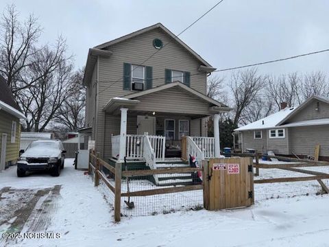 Tiny photo for 1817 Giant Street, Toledo, OH 43613 (MLS # 10002669)
