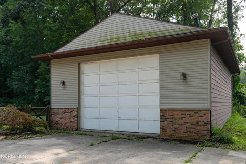 Tiny photo for 10705 Maumee Western Road, Swanton, OH 43558 (MLS # 10012380)