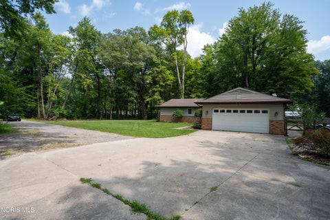 Tiny photo for 10705 Maumee Western Road, Swanton, OH 43558 (MLS # 10012380)