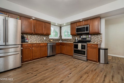 Tiny photo for 10705 Maumee Western Road, Swanton, OH 43558 (MLS # 10012380)