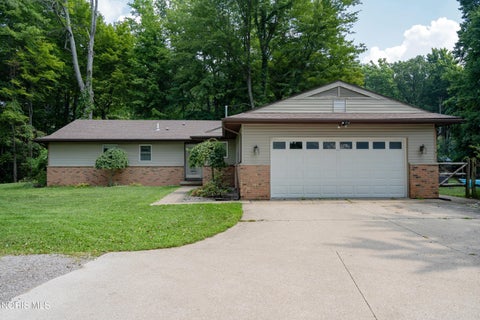 Tiny photo for 10705 Maumee Western Road, Swanton, OH 43558 (MLS # 10012380)