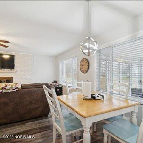 Tiny photo for 5957 Graystone Drive, Sylvania, OH 43560 (MLS # 10001571)