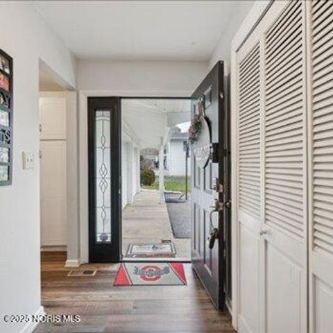 Tiny photo for 5957 Graystone Drive, Sylvania, OH 43560 (MLS # 10001571)