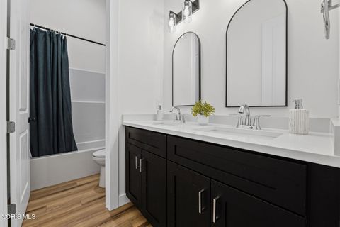 Tiny photo for 11581 W Sylvania Avenue, Berkey, OH 43504 (MLS # 10006311)