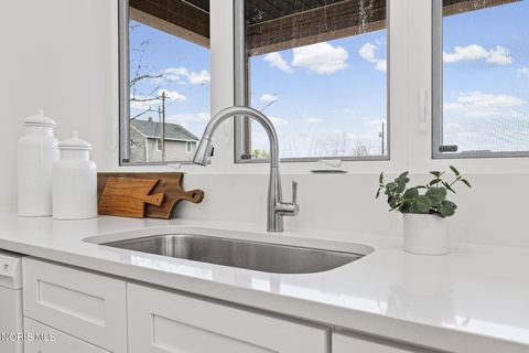 Tiny photo for 11581 W Sylvania Avenue, Berkey, OH 43504 (MLS # 10006311)