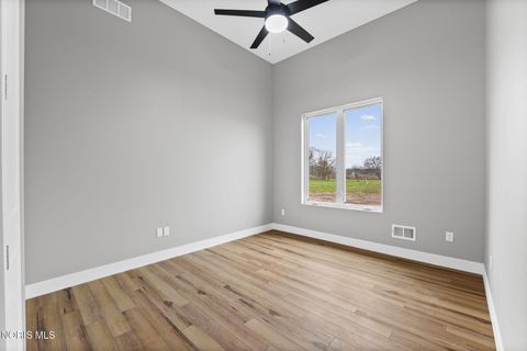 Tiny photo for 11581 W Sylvania Avenue, Berkey, OH 43504 (MLS # 10006311)