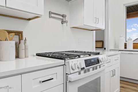 Tiny photo for 11581 W Sylvania Avenue, Berkey, OH 43504 (MLS # 10006311)