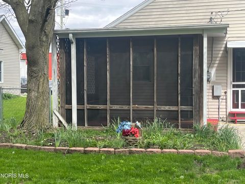 Tiny photo for 517 N Allen Street, Bryan, OH 43506 (MLS # 10007062)