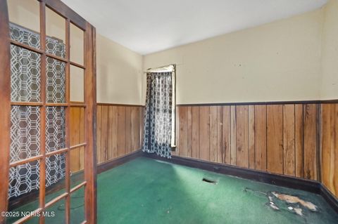 Tiny photo for 461 W Tiffin Street, Fostoria, OH 44830 (MLS # 10002434)