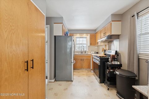 Tiny photo for 3512 Rushland Avenue, Toledo, OH 43606 (MLS # 10002058)