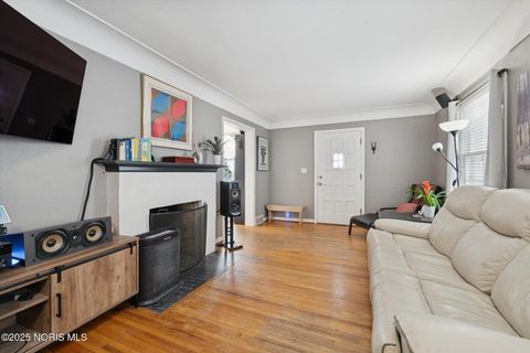 Tiny photo for 3512 Rushland Avenue, Toledo, OH 43606 (MLS # 10002058)