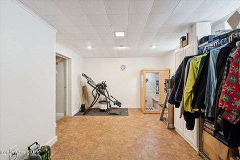 Tiny photo for 3512 Rushland Avenue, Toledo, OH 43606 (MLS # 10002058)