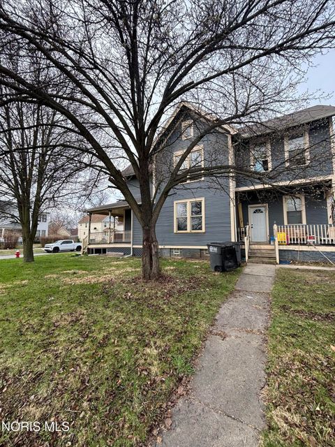 Tiny photo for 906 Oakwood Avenue, Toledo, OH 43607 (MLS # 10005950)