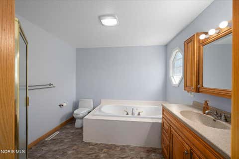 Tiny photo for 6851 Berridge Road, Whitehouse, OH 43571 (MLS # 10009147)