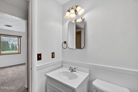 Tiny photo for 6237 Seaman Road, Oregon, OH 43616 (MLS # 10006632)