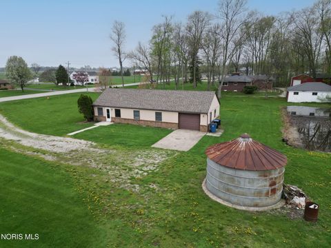 Tiny photo for 6237 Seaman Road, Oregon, OH 43616 (MLS # 10006632)