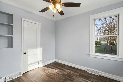 Tiny photo for 5349 Collomore Road, Toledo, OH 43615 (MLS # 10005439)