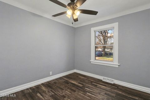 Tiny photo for 5349 Collomore Road, Toledo, OH 43615 (MLS # 10005439)