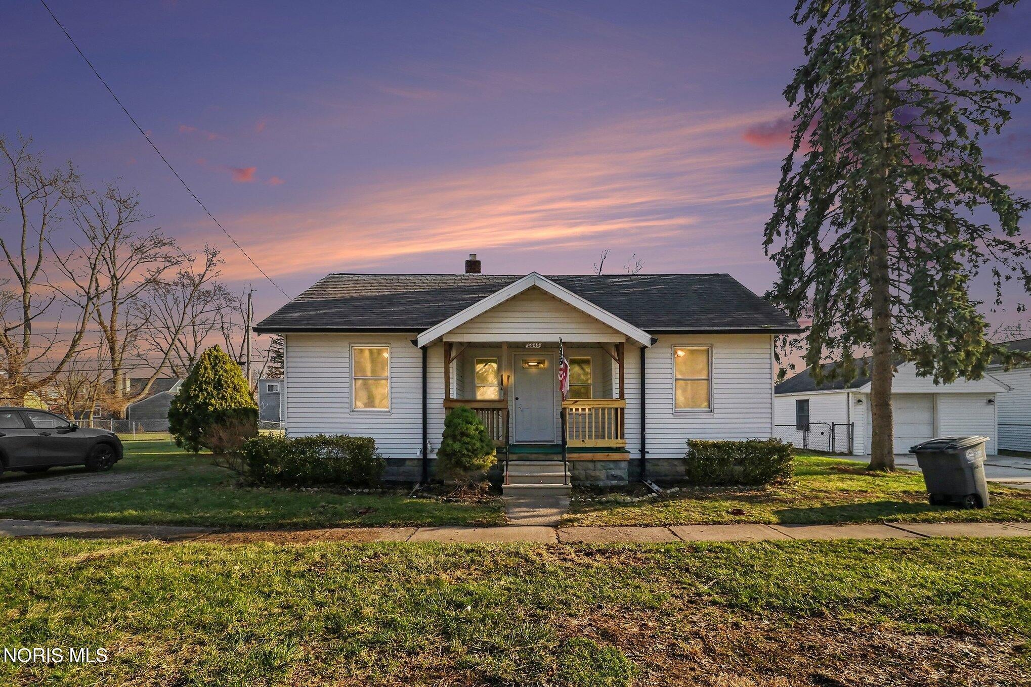 5349 COLLOMORE RD, TOLEDO, OH 43615 | REMAX