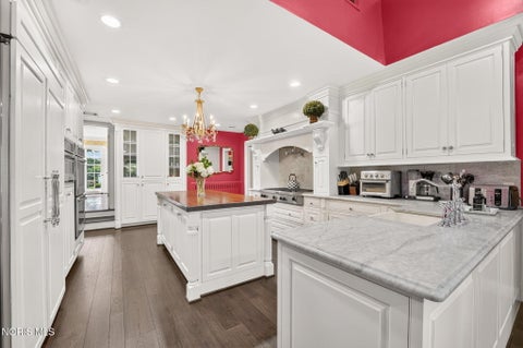 Tiny photo for 3000 Valley View Drive, Ottawa Hills, OH 43615 (MLS # 10012708)