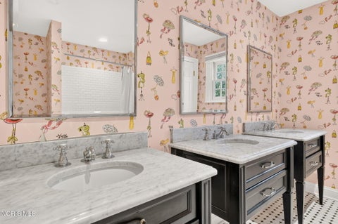 Tiny photo for 3000 Valley View Drive, Ottawa Hills, OH 43615 (MLS # 10012708)