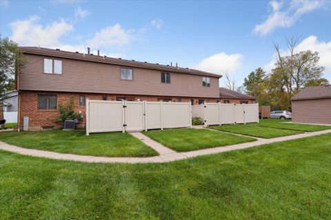 Tiny photo for 11131 Riverbend Court, Perrysburg, OH 43551 (MLS # 10000104)