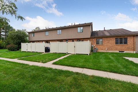 Tiny photo for 11131 Riverbend Court, Perrysburg, OH 43551 (MLS # 10000104)