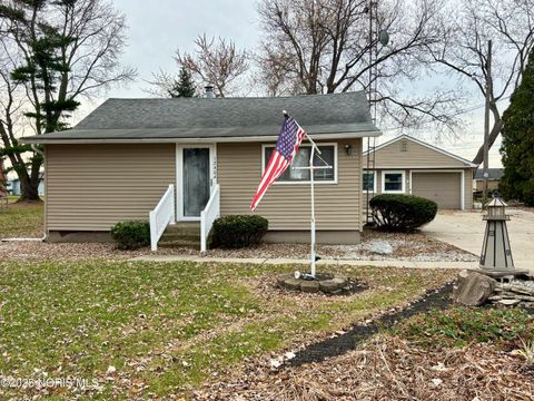 Photo of 12404 La Fontaine Drive, Curtice, OH 43412 (MLS # 10001775)