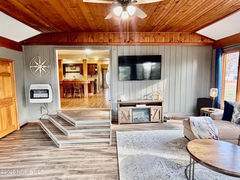 Tiny photo for 12404 La Fontaine Drive, Curtice, OH 43412 (MLS # 10001775)