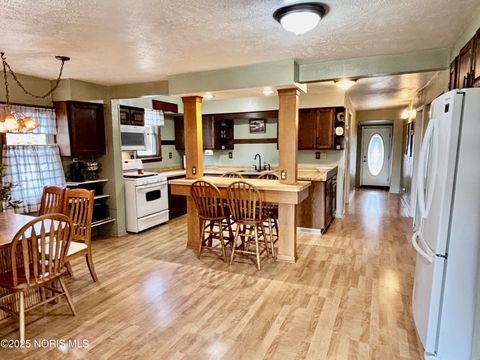 Tiny photo for 12404 La Fontaine Drive, Curtice, OH 43412 (MLS # 10001775)