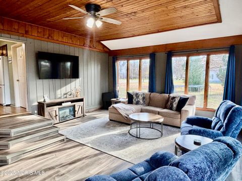 Tiny photo for 12404 La Fontaine Drive, Curtice, OH 43412 (MLS # 10001775)