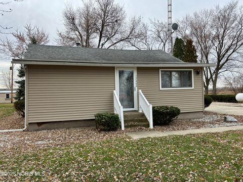 Tiny photo for 12404 La Fontaine Drive, Curtice, OH 43412 (MLS # 10001775)