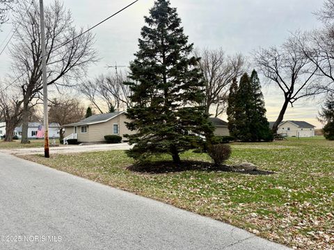 Tiny photo for 12404 La Fontaine Drive, Curtice, OH 43412 (MLS # 10001775)