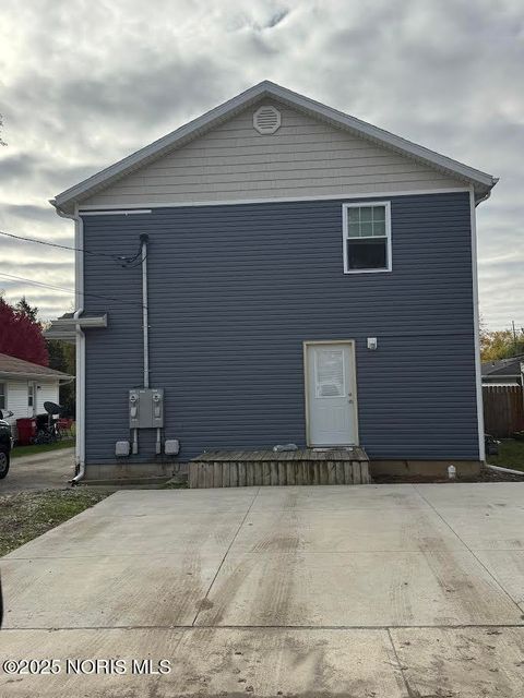Photo of 533 Davis Street, Findlay, OH 45840 (MLS # 10001090)