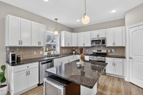 Tiny photo for 28970 Simmons Road, Perrysburg, OH 43551 (MLS # 10005906)