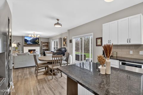 Tiny photo for 28970 Simmons Road, Perrysburg, OH 43551 (MLS # 10005906)