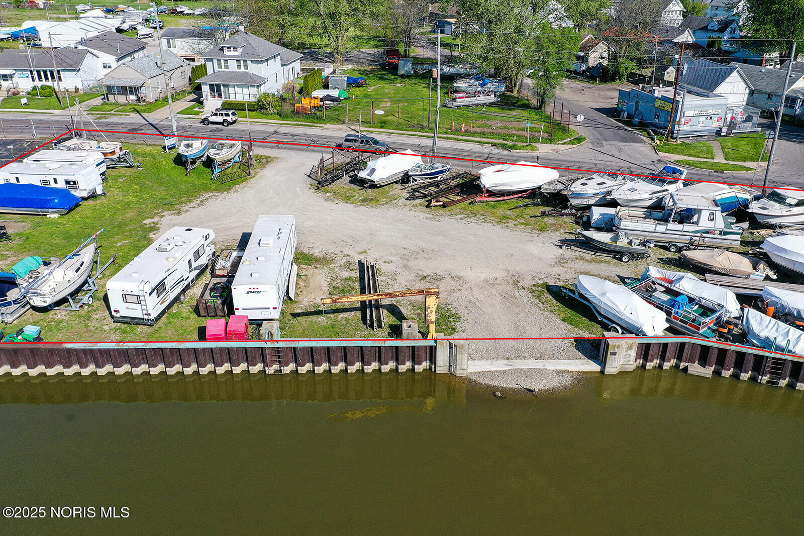 5962 Edgewater Drive