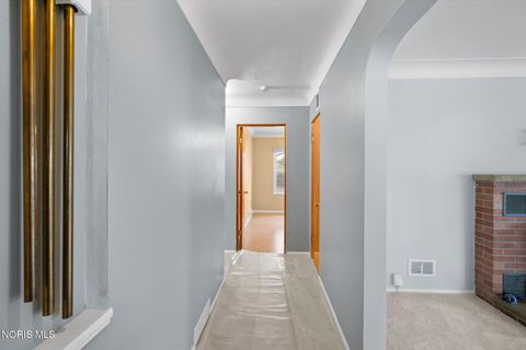 Tiny photo for 1313 Stanwix Drive, Toledo, OH 43614 (MLS # 10005428)