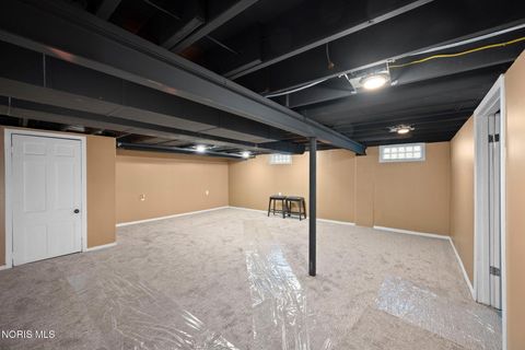 Tiny photo for 1313 Stanwix Drive, Toledo, OH 43614 (MLS # 10005428)