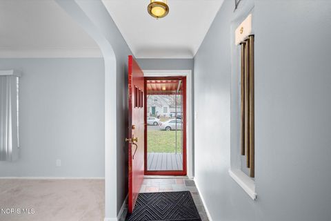 Tiny photo for 1313 Stanwix Drive, Toledo, OH 43614 (MLS # 10005428)