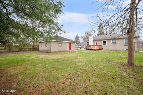 Tiny photo for 1313 Stanwix Drive, Toledo, OH 43614 (MLS # 10005428)