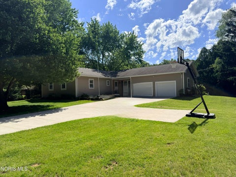Tiny photo for 5836 County Road 2, Swanton, OH 43558 (MLS # 10009230)