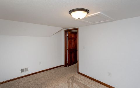Tiny photo for 8806 Garden Road, Maumee, OH 43537 (MLS # 10000069)