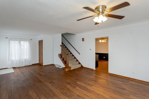 Tiny photo for 8806 Garden Road, Maumee, OH 43537 (MLS # 10000069)
