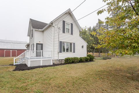 Tiny photo for 8806 Garden Road, Maumee, OH 43537 (MLS # 10000069)