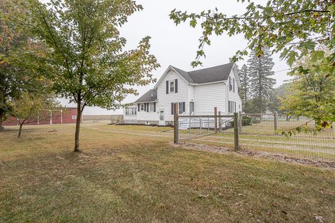Tiny photo for 8806 Garden Road, Maumee, OH 43537 (MLS # 10000069)