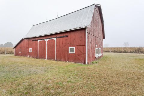 Tiny photo for 8806 Garden Road, Maumee, OH 43537 (MLS # 10000069)