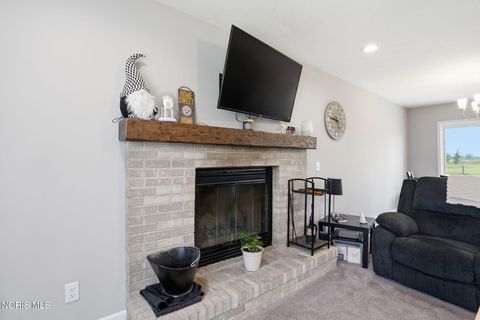 Tiny photo for 9830 E Kramer Road, Bowling Green, OH 43402 (MLS # 10008296)