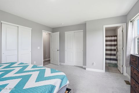 Tiny photo for 9830 E Kramer Road, Bowling Green, OH 43402 (MLS # 10008296)
