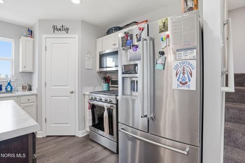 Tiny photo for 9830 E Kramer Road, Bowling Green, OH 43402 (MLS # 10008296)
